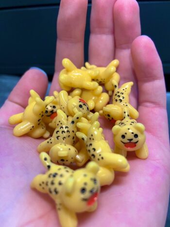 emoji leopard little guys